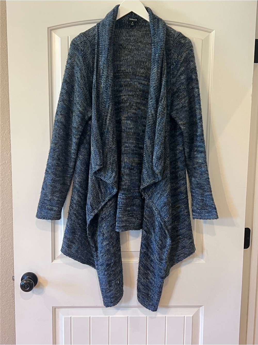 Ladies size 18- Torrid blue flowy cardigan sweater- great shape